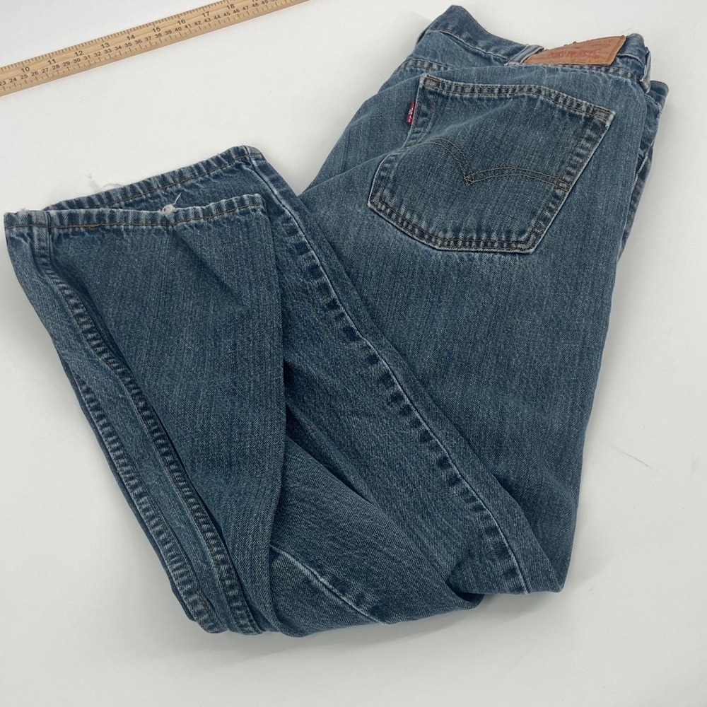 Levi's 514 Slim Straight Jeans 38x32 Blue Denim Fit With‎ Slight Distressing